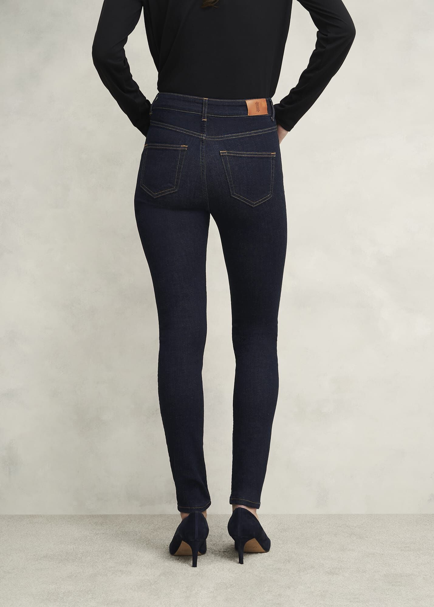 Gia Sculpting Jeans