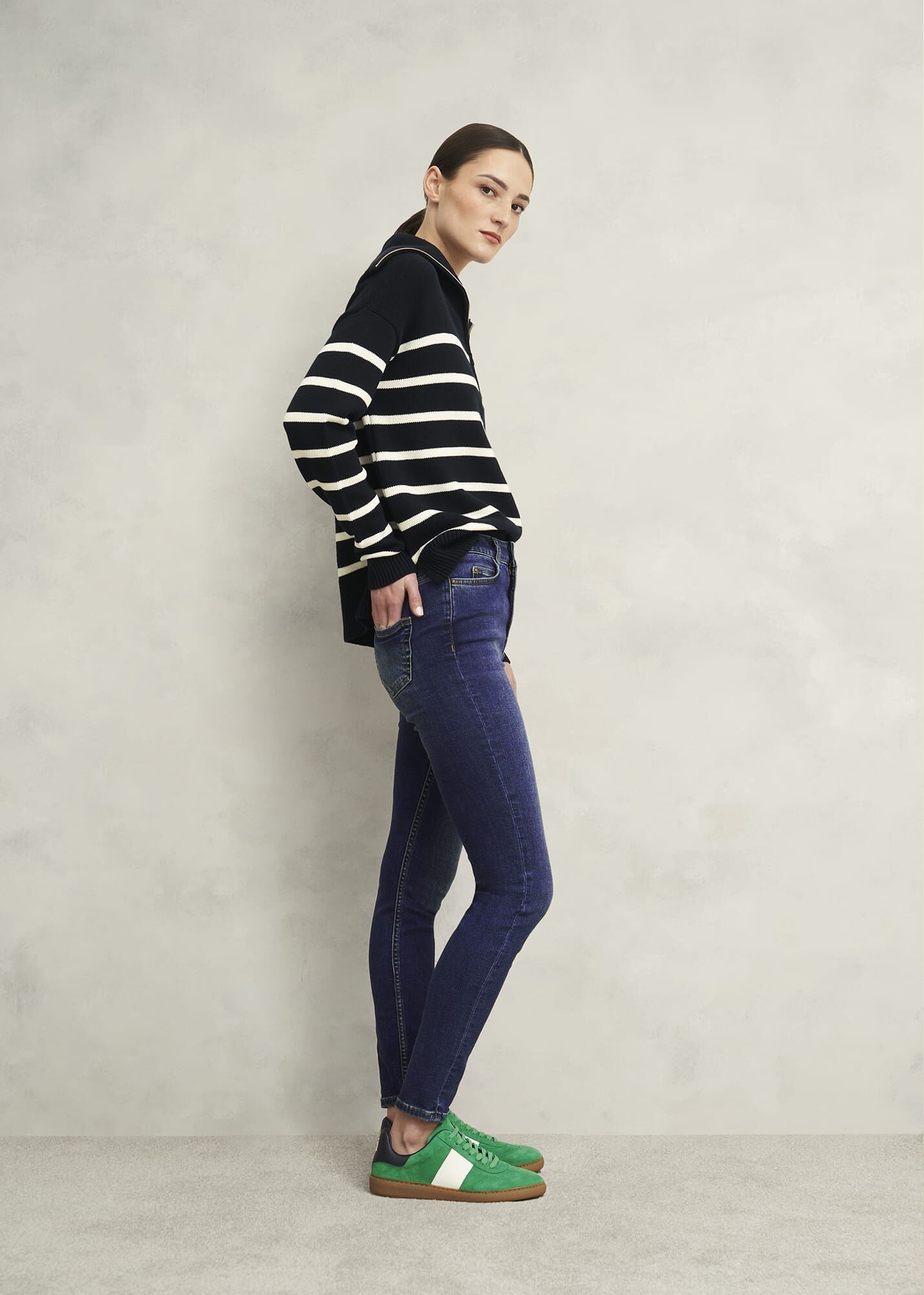 Gia Sculpting Jeans