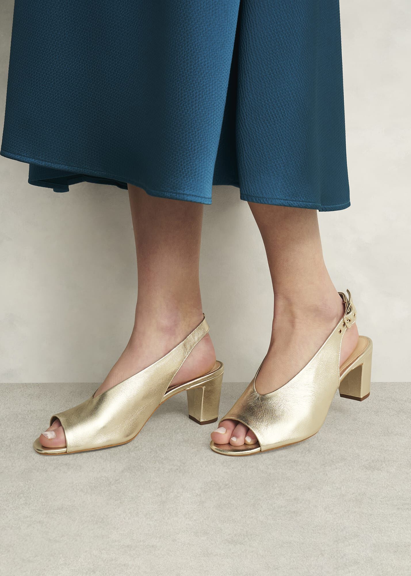 Kali Leather Sandals