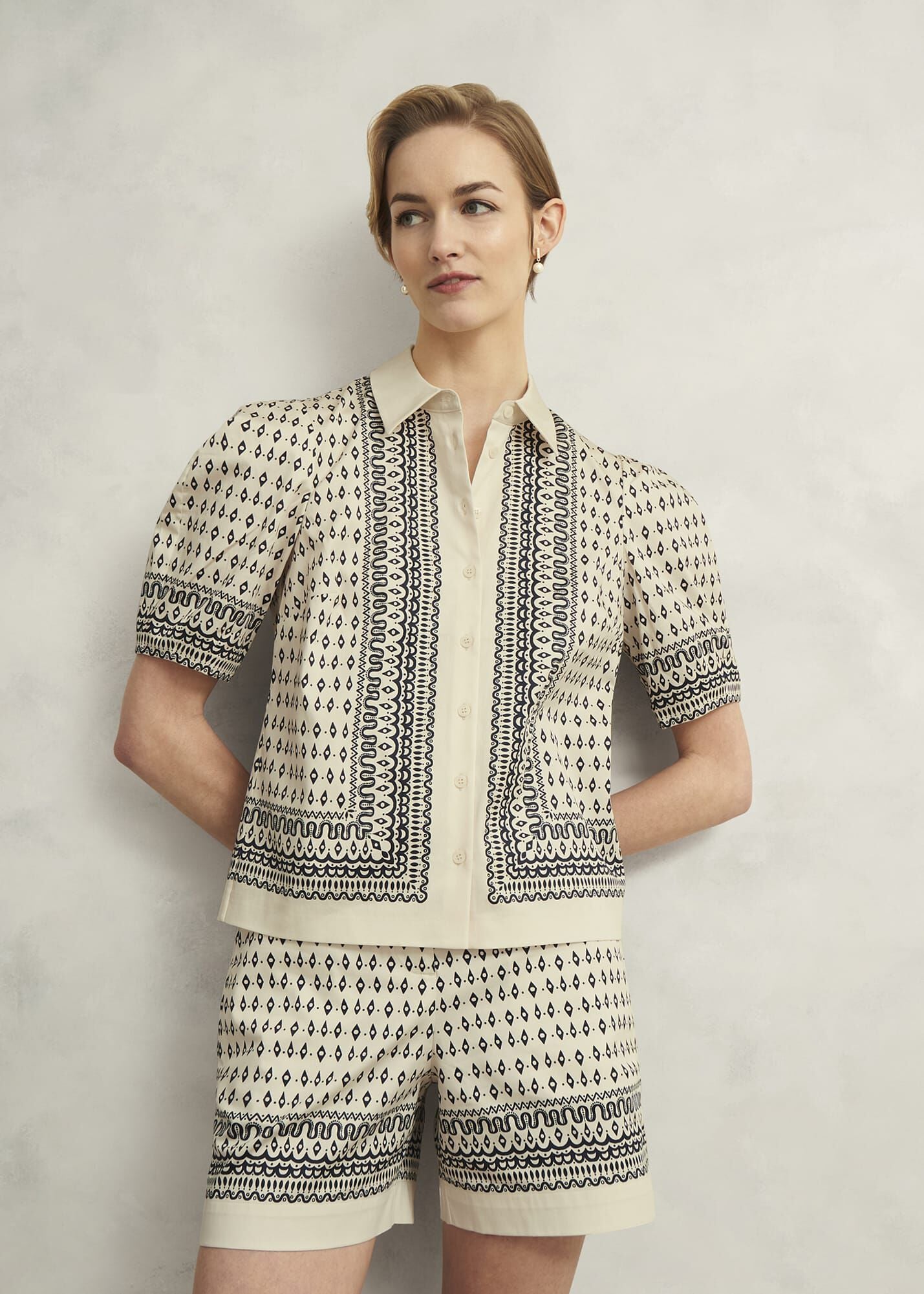 Suri Short
