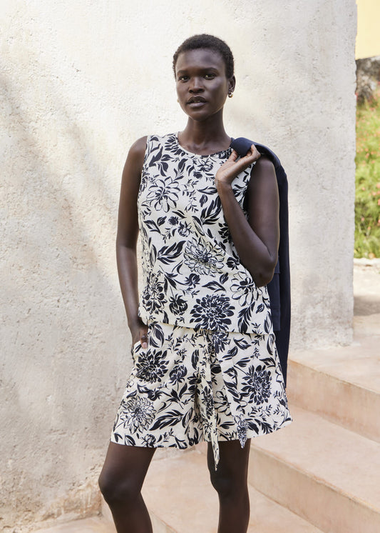 Maura Linen Shorts