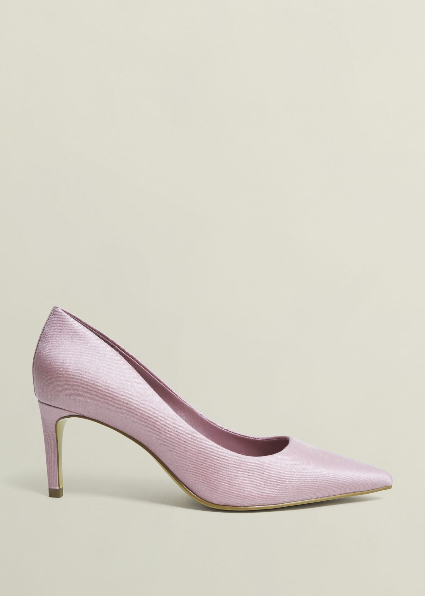 Leila Wool Silk Courts