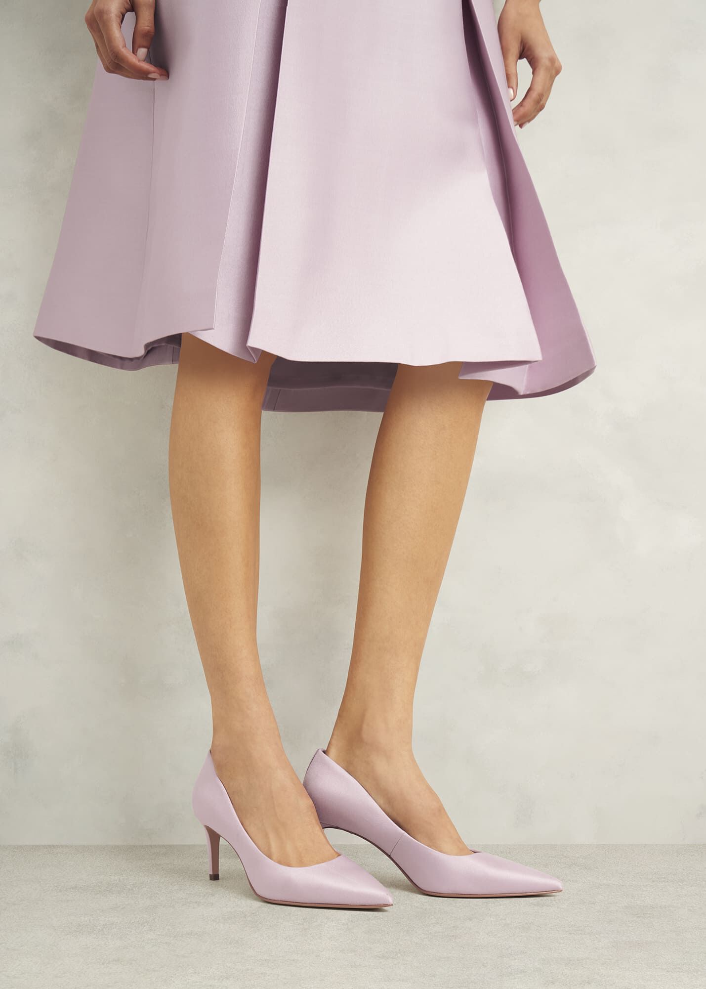 Leila Wool Silk Courts