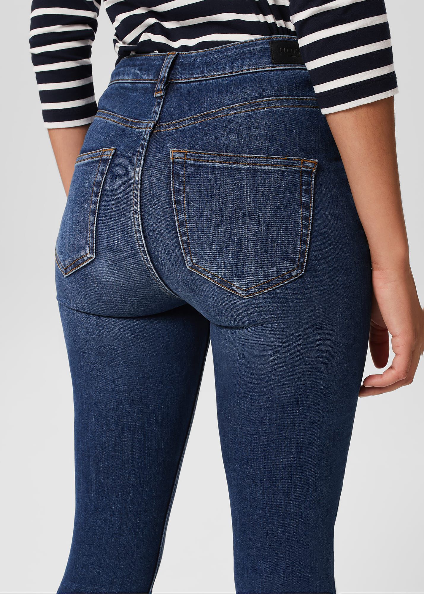 Gia Sculpting Jeans